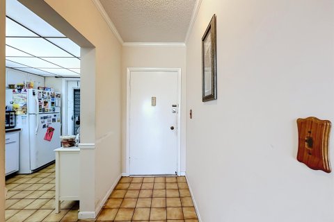 Купить кондоминиум в Лодердейл-бай-те-Си, Флорида 3 комнаты, 95.69м2, № 2086511 - фото 24