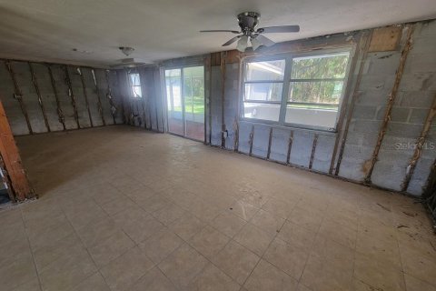 Villa ou maison à vendre à New Port Richey, Floride: 2 chambres, 91.23 m2 № 1853380 - photo 5