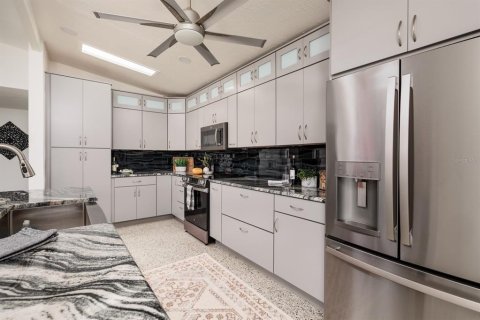 Villa ou maison à vendre à Saint Petersburg, Floride: 3 chambres, 187.11 m2 № 1654090 - photo 7