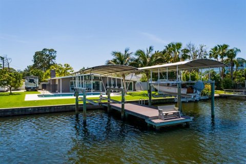 Villa ou maison à vendre à Saint Petersburg, Floride: 3 chambres, 187.11 m2 № 1654090 - photo 11