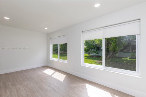 House in Tamarac, Florida 2 bedrooms, 93.09 sq.m. № 1818481 - photo 22