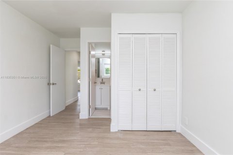 House in Tamarac, Florida 2 bedrooms, 93.09 sq.m. № 1818481 - photo 23
