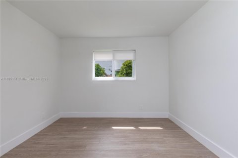 House in Tamarac, Florida 2 bedrooms, 93.09 sq.m. № 1818481 - photo 27