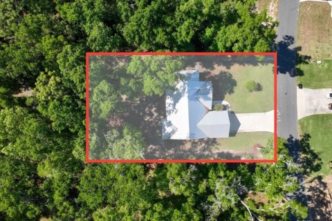 House in Fanning Springs, Florida 3 bedrooms, 170.2 sq.m. № 1894376 - photo 10