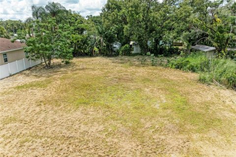 House in Sarasota, Florida 3 bedrooms, 151.99 sq.m. № 1869825 - photo 17