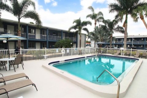 Studio in the Condo in Sarasota, Florida № 2239748 - photo 18