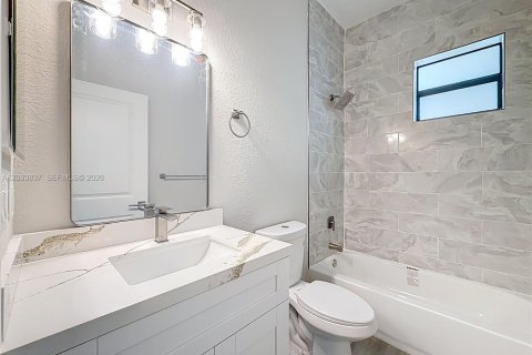 Casa en alquiler en Oakland Park, Florida, 3 dormitorios № 2078062 - foto 18