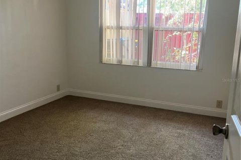 Condo in Winter Haven, Florida, 2 bedrooms  № 1551067 - photo 27