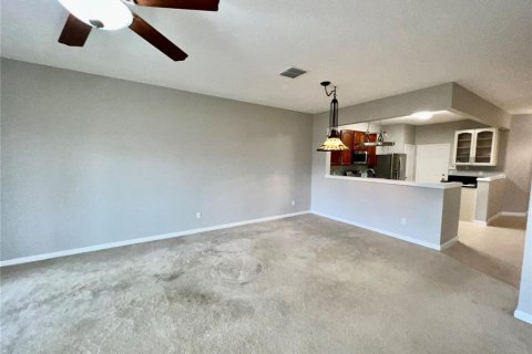 Touwnhouse à louer à Winter Park, Floride: 2 chambres, 144 m2 № 2094804 - photo 4