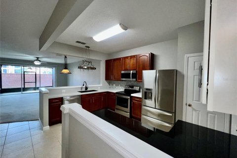 Touwnhouse à louer à Winter Park, Floride: 2 chambres, 144 m2 № 2094804 - photo 2