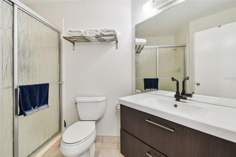 Condo in Saint Petersburg, Florida, 2 bedrooms  № 1684626 - photo 21