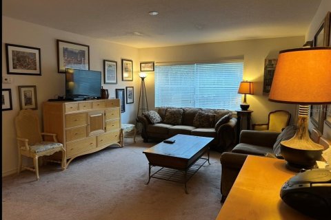 Condominio en alquiler en Bunnell, Florida, 2 dormitorios, 97.55 m2 № 1615338 - foto 5