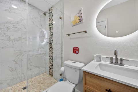 House in Tampa, Florida 3 bedrooms, 88.91 sq.m. № 1886743 - photo 26