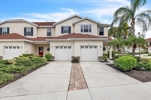 Townhouse in North Port, Florida 3 bedrooms, 149.39 sq.m. № 2360892
