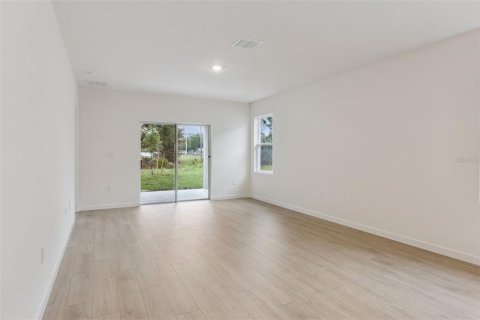 Casa en venta en Sanford, Florida, 3 dormitorios, 149.94 m2 № 2156736 - foto 4