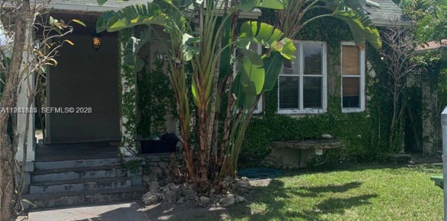 Villa ou maison à Miami, Floride 2 chambres, 111.48 m2 № 1998788