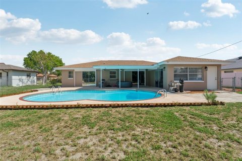 Villa ou maison à vendre à Cape Coral, Floride: 4 chambres, 155.33 m2 № 1747239 - photo 29