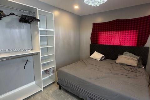 Снять в аренду виллу или дом в Майами, Флорида 1 спальня, 120.03м2, № 2027904 - фото 25