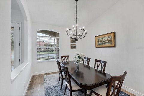 House in Sarasota, Florida 4 bedrooms, 208.57 sq.m. № 1826710 - photo 10