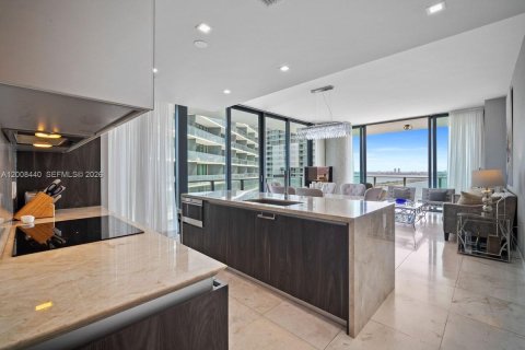 Condo in Miami, Florida, 3 bedrooms  № 2074376 - photo 7
