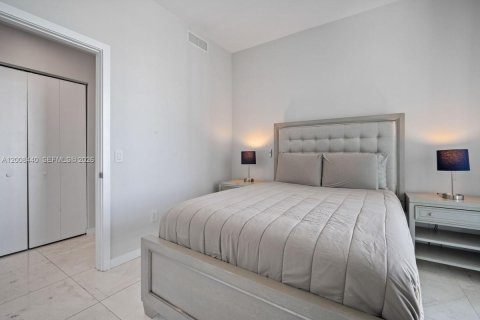 Condo in Miami, Florida, 3 bedrooms  № 2074376 - photo 21