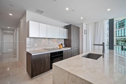 Condo in Miami, Florida, 3 bedrooms  № 2074376 - photo 6