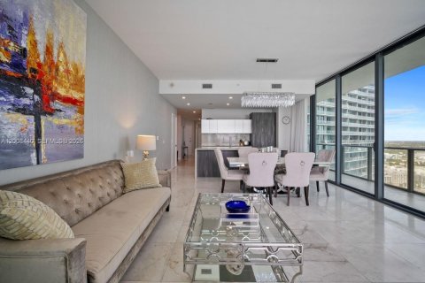 Condo in Miami, Florida, 3 bedrooms  № 2074376 - photo 5