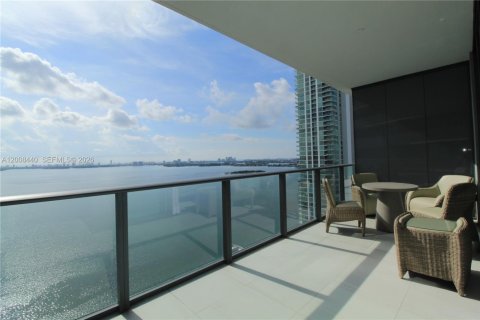 Condo in Miami, Florida, 3 bedrooms  № 2074376 - photo 10