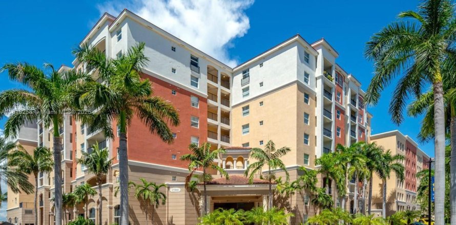 Condo à Sunny Isles Beach, Floride, 2 chambres № 1768808