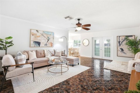 Villa ou maison à vendre à Largo, Floride: 2 chambres, 103.12 m2 № 2209147 - photo 7