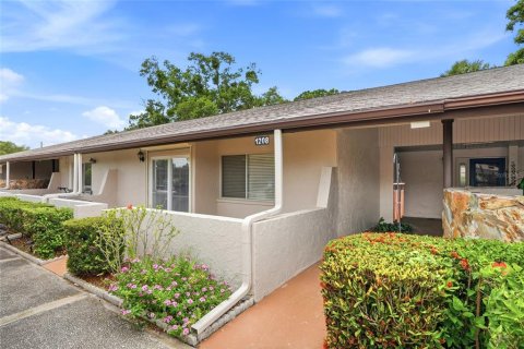 Villa ou maison à vendre à Largo, Floride: 2 chambres, 103.12 m2 № 2209147 - photo 2