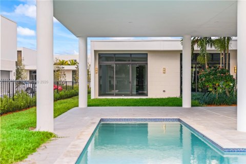 Снять в аренду виллу или дом в Уэстон, Флорида 5 спален, 498.7м2, № 2062842 - фото 21