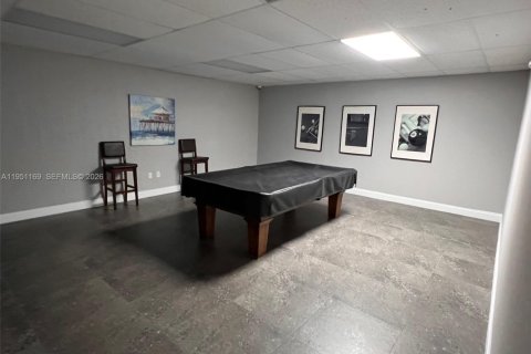 Снять в аренду кондоминиум в Халландейл-Бич, Флорида 2 спальни, 99.87м2, № 2006187 - фото 26