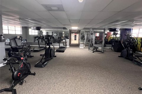 Снять в аренду кондоминиум в Халландейл-Бич, Флорида 2 спальни, 99.87м2, № 2006187 - фото 21