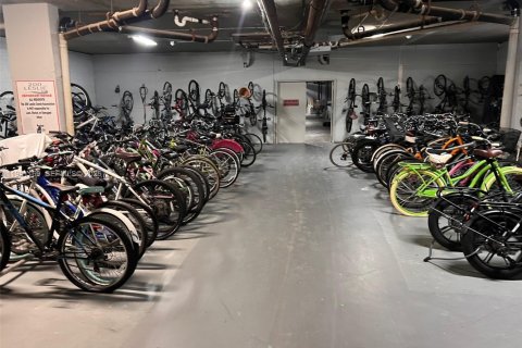 Снять в аренду кондоминиум в Халландейл-Бич, Флорида 2 спальни, 99.87м2, № 2006187 - фото 28