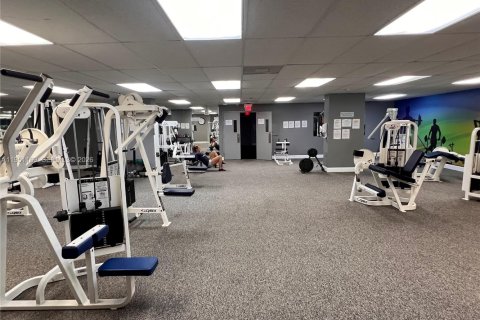 Снять в аренду кондоминиум в Халландейл-Бич, Флорида 2 спальни, 99.87м2, № 2006187 - фото 20