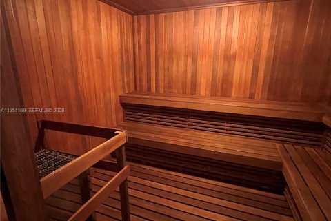 Снять в аренду кондоминиум в Халландейл-Бич, Флорида 2 спальни, 99.87м2, № 2006187 - фото 15