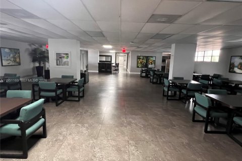 Снять в аренду кондоминиум в Халландейл-Бич, Флорида 2 спальни, 99.87м2, № 2006187 - фото 23