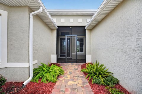 House in Oxford, Florida 3 bedrooms, 216.09 sq.m. № 2223396 - photo 3