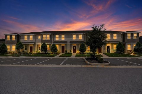 Touwnhouse à vendre à Palmetto, Floride: 2 chambres, 104.05 m2 № 2313099 - photo 3