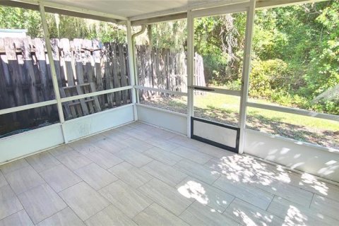 Touwnhouse à louer à Port Orange, Floride: 3 chambres, 108.6 m2 № 2385902 - photo 17
