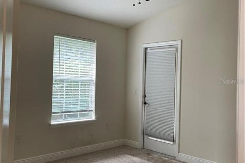 Townhouse in Winter Park, Florida 3 bedrooms, 157.93 sq.m. № 2122994 - photo 26