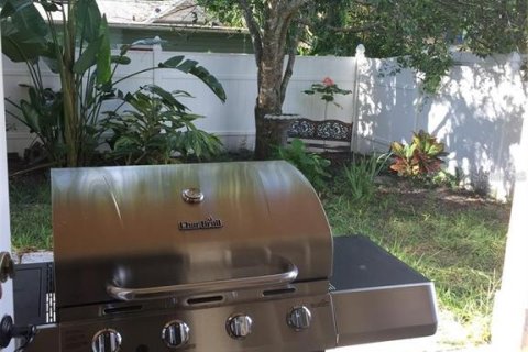 Townhouse in Winter Park, Florida 3 bedrooms, 157.93 sq.m. № 2122994 - photo 6