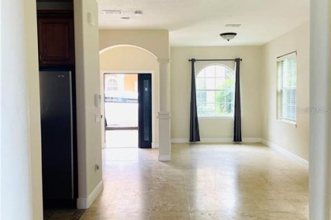 Townhouse in Winter Park, Florida 3 bedrooms, 157.93 sq.m. № 2122994 - photo 13