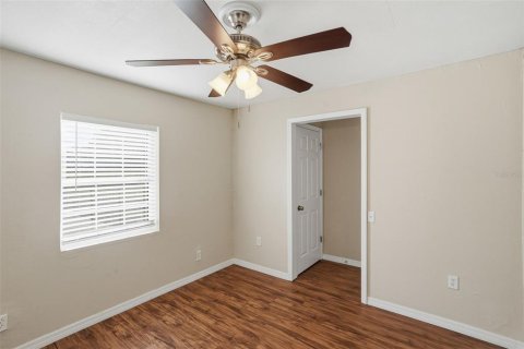 Casa en venta en Fruitland Park, Florida, 2 dormitorios, 65.4 m2 № 2223122 - foto 11