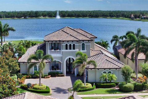Villa ou maison à vendre à Lakewood Ranch, Floride: 4 chambres, 400.32 m2 № 1792252 - photo 8