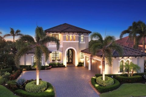 Villa ou maison à vendre à Lakewood Ranch, Floride: 4 chambres, 400.32 m2 № 1792252 - photo 10
