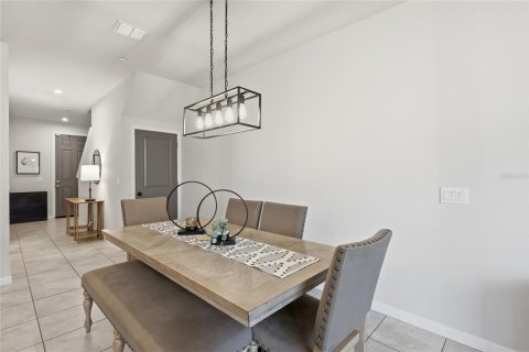 Adosado en venta en Minneola, Florida, 3 dormitorios, 173.36 m2 № 2166140 - foto 8
