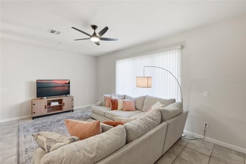 Adosado en venta en Minneola, Florida, 3 dormitorios, 173.36 m2 № 2166140 - foto 9