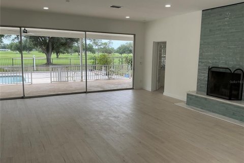 House in Sarasota, Florida 3 bedrooms, 222.97 sq.m. № 2213253 - photo 13